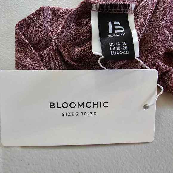 Bloomchic Blouse Women's 1X Plus Knit Round Neck Lace Long Sleeve Burgundy NWT - Picture 3 of 8